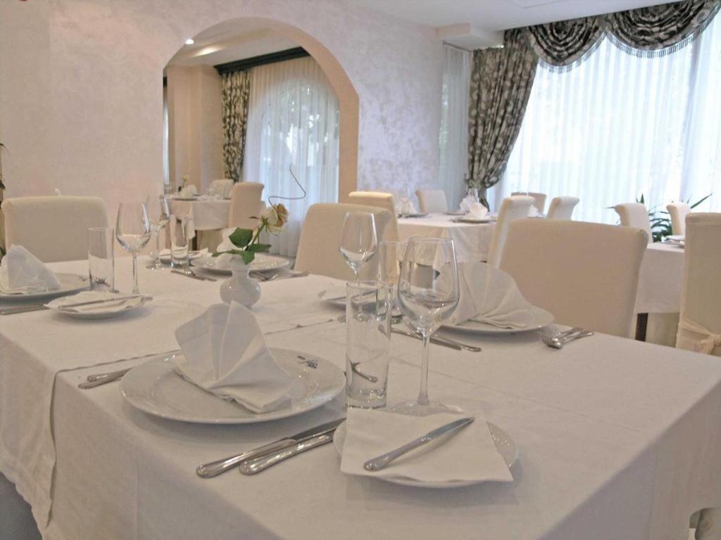 Otel Sajo Budva