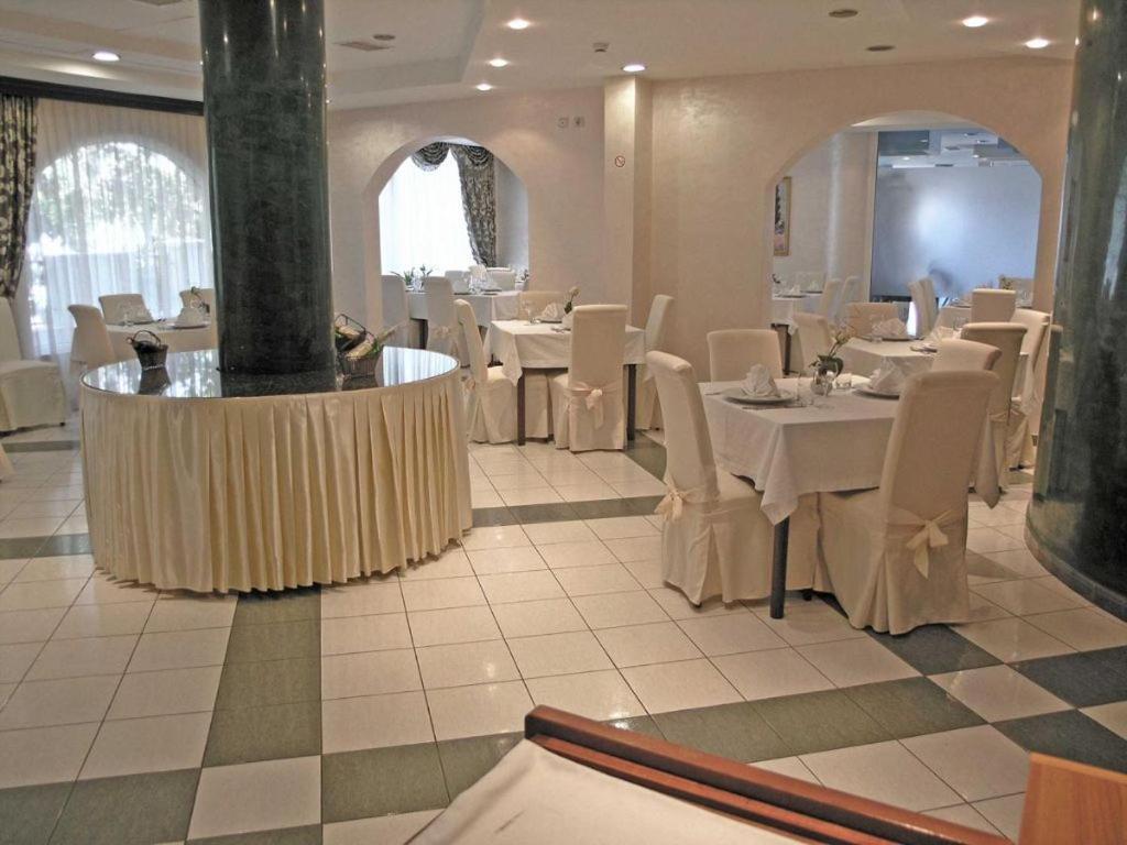 Otel Sajo 4*