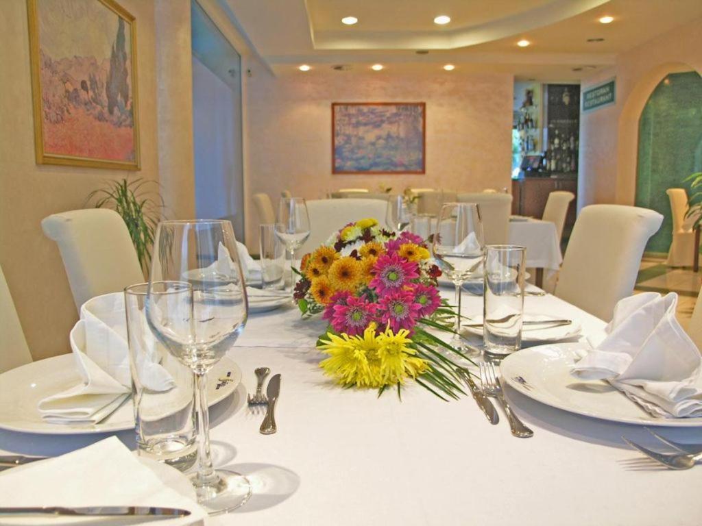 Otel Sajo 4*